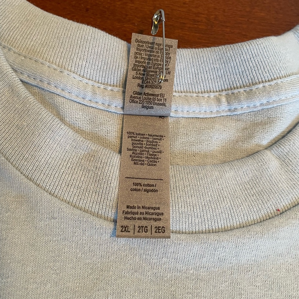 Women’s Long Sleeve Shirt. 2XL, Light Blue With A Cute Cow Print. NWOT - Picture 7 of 7